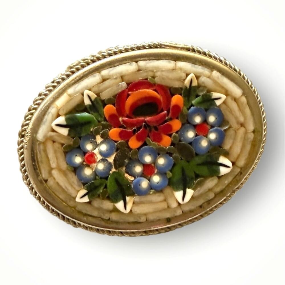 VTG Italian Micro Mosaic Floral Brooch Oval Glass Tesserae Gold 50s Millefiori